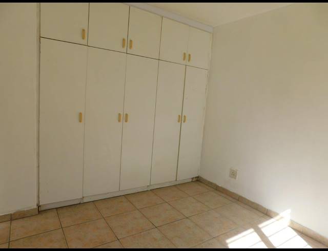 3 BEDROOM APARTMENT RENTED IN MONTCLAIR